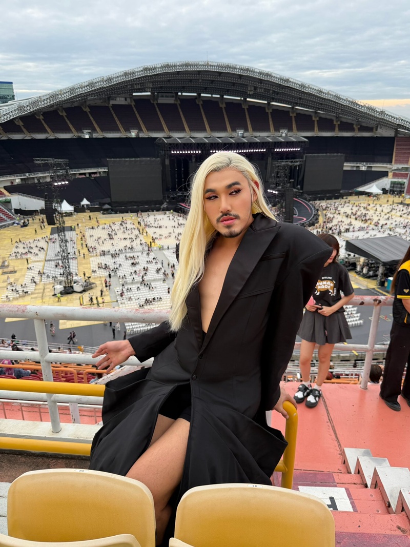 ม้าม่วง