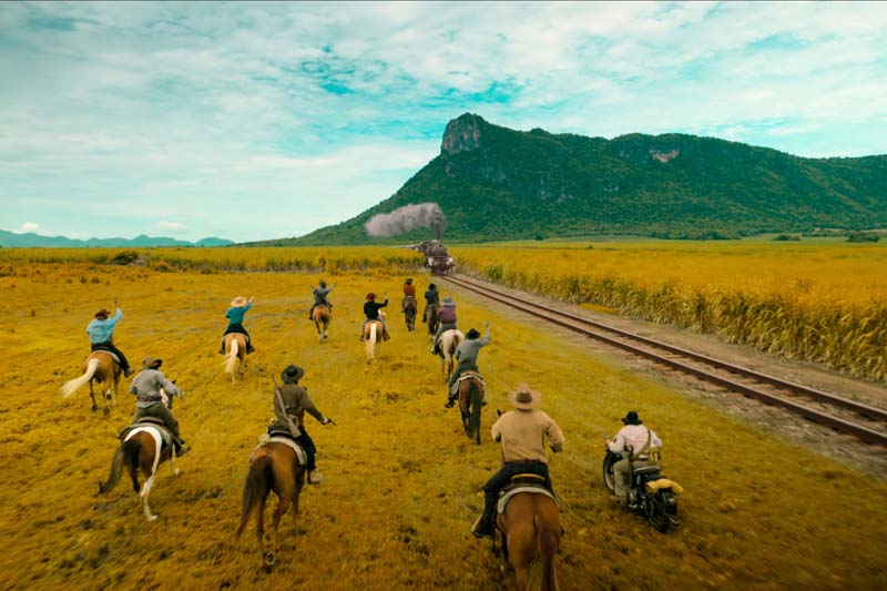 ทีมนักแสดง เขาชุมทอง คะนองชุมโจร หนัง Netflix