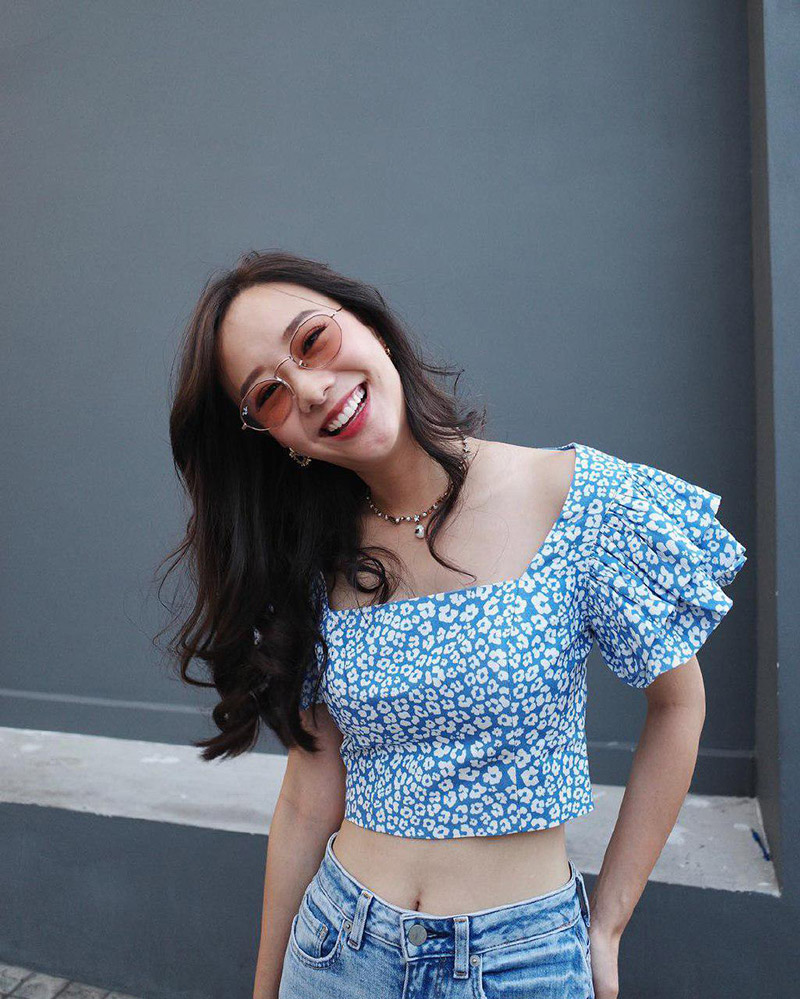 แฟชั่นชุดสีฟ้า