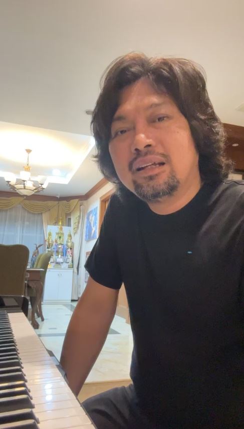 เสก โลโซ