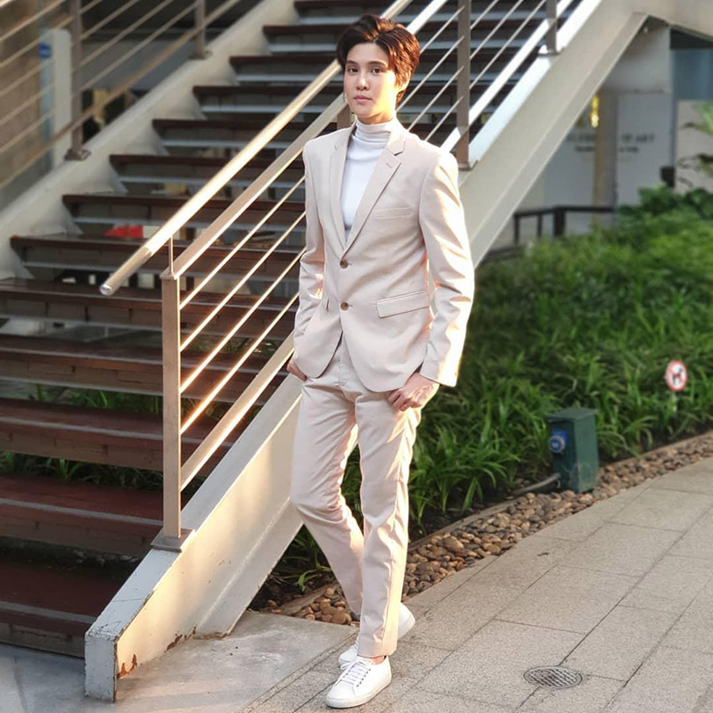 หญิงแต่งชาย