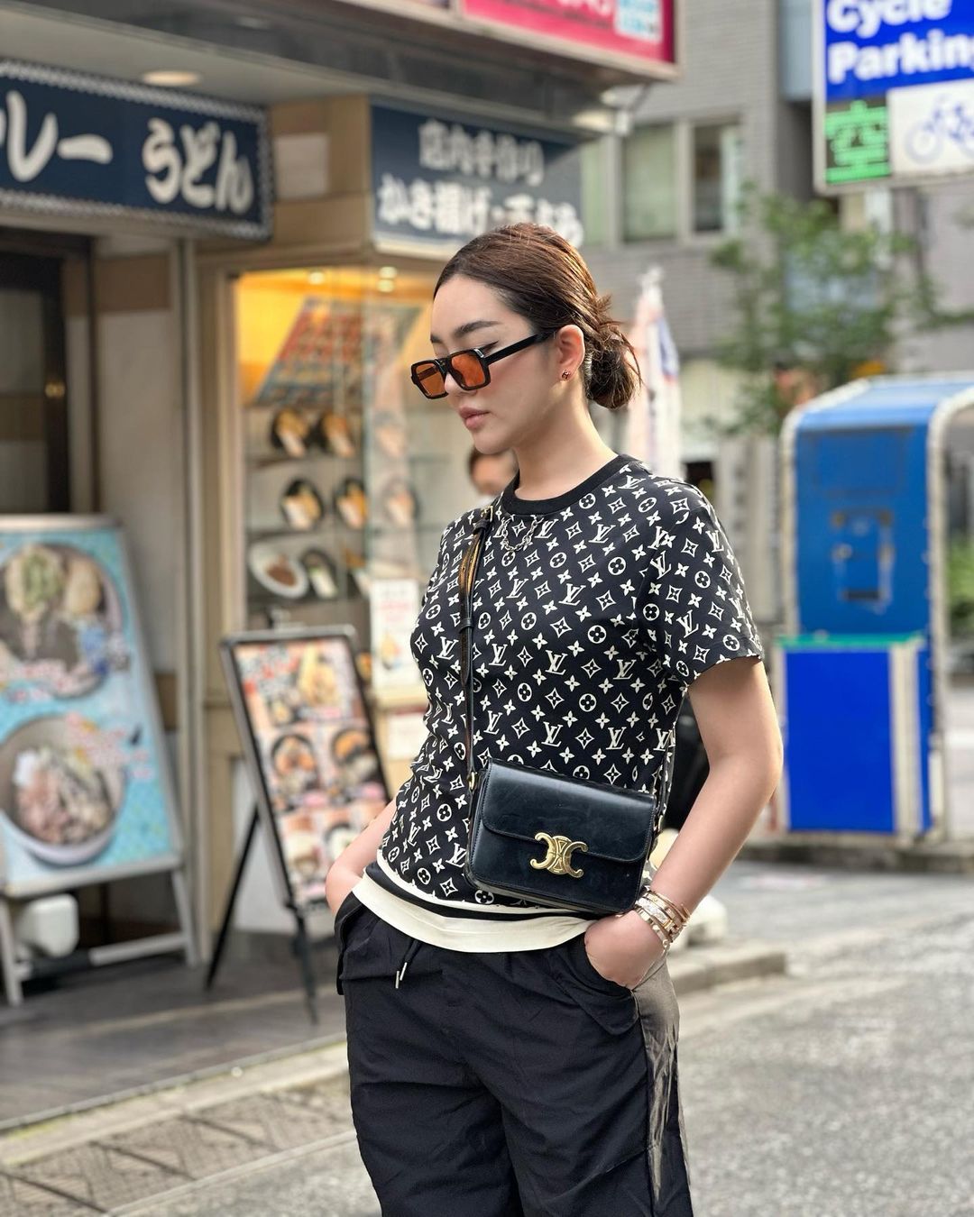 เส้นด้าย สอดอStyle