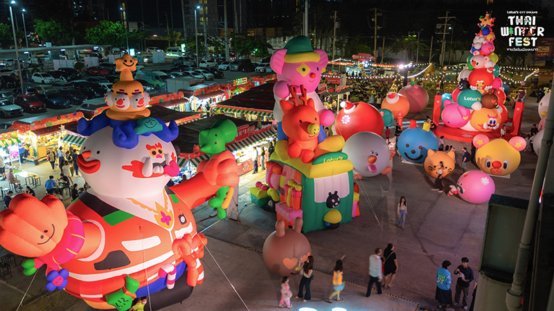 พิกัดถ่ายรูปหิมะตกในไทย โลตัส สุขุมวิท 50