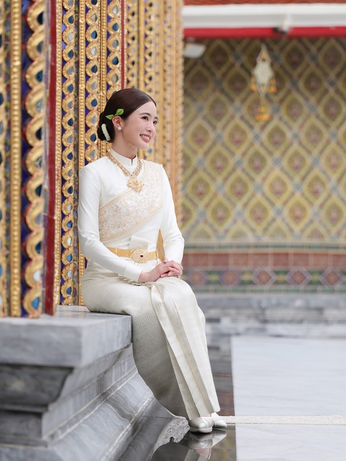 มาแล้ว.. ภาพแต่งงาน มายด์ ลภัสลัล สวมชุดไทยงดงาม เข้าพิธีสมรส ทายาทสิงห์ 