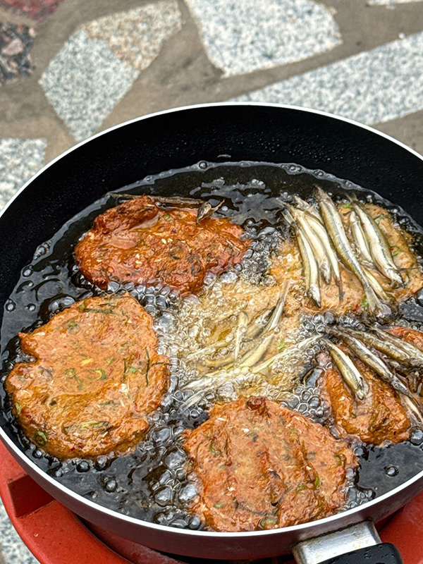 ปลาเห็ด ทอดมันปลา Thai fish cake เมนูอาหารไทย สูตรอาหารไทย