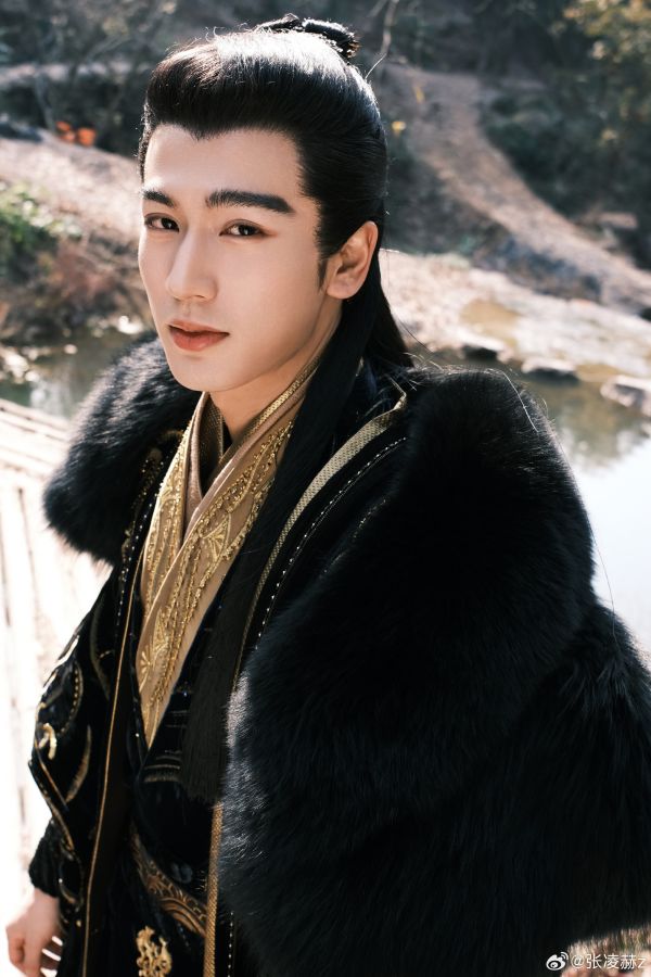 จางหลิงเฮ่อ Zhang Ling He