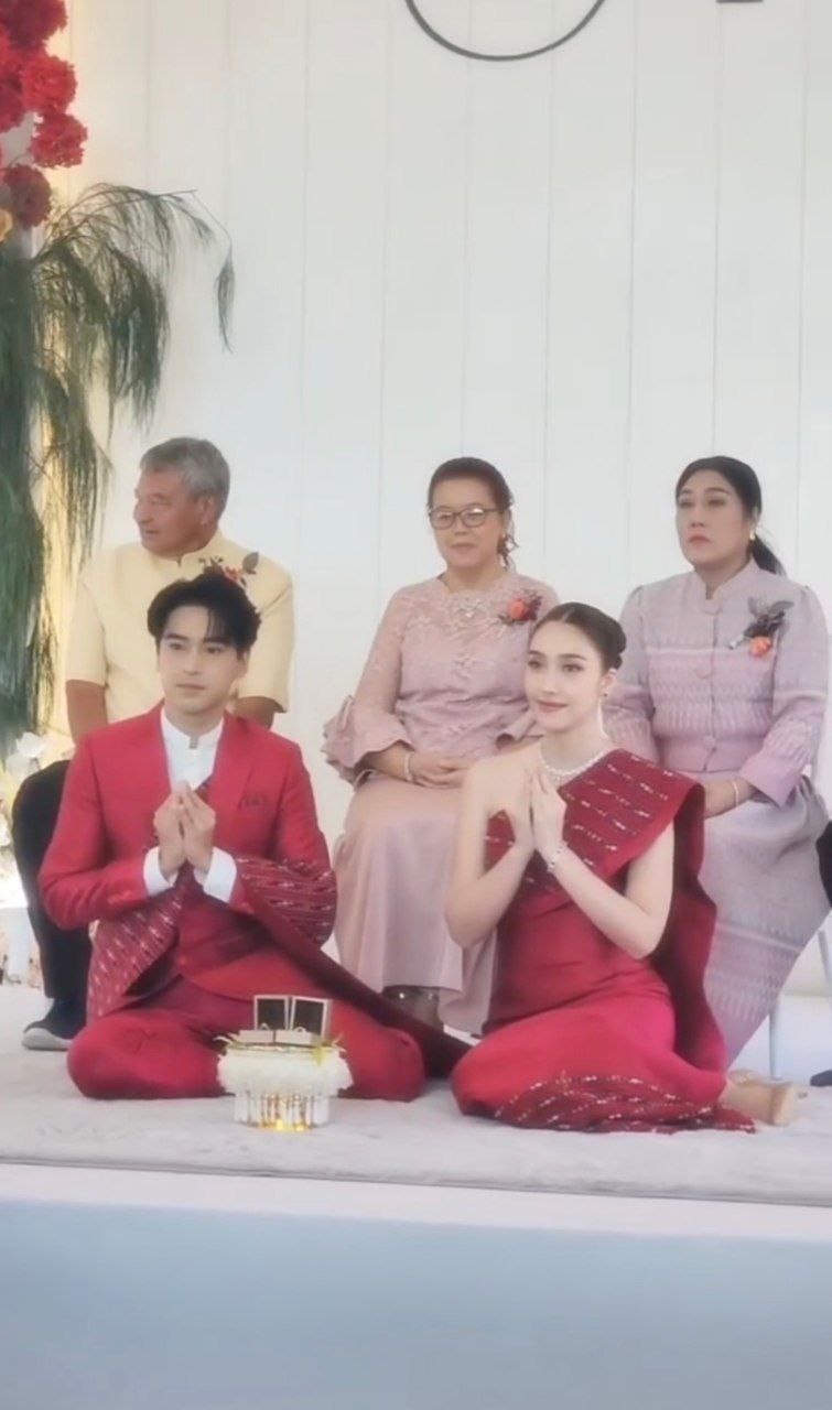 งานแต่ง อ๊อฟ ชนะพล ฮาน่า ลีวิส 