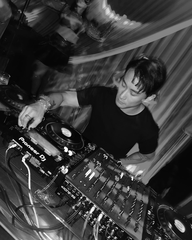 เอ็ด ชินชวง ถูกจับตารักใหม่ เจนี่ เทียนโพธิ์สุวรรณ