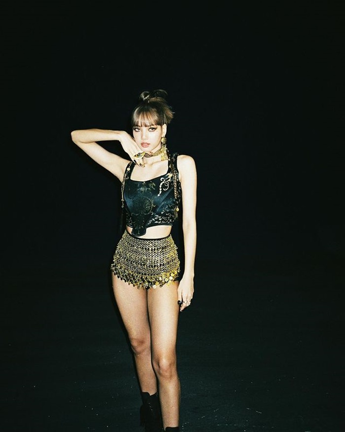 ลิซ่า BLACKPINK 