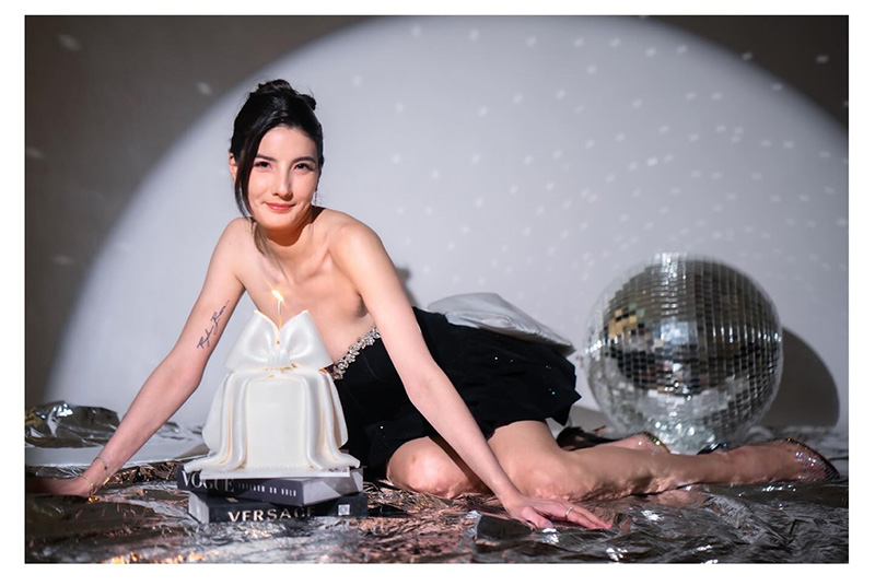 เทย่า นิโคล ประวัติ