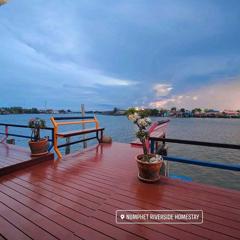 น้ำเพชร ริเวอร์ไซด์ โฮมสเตย์