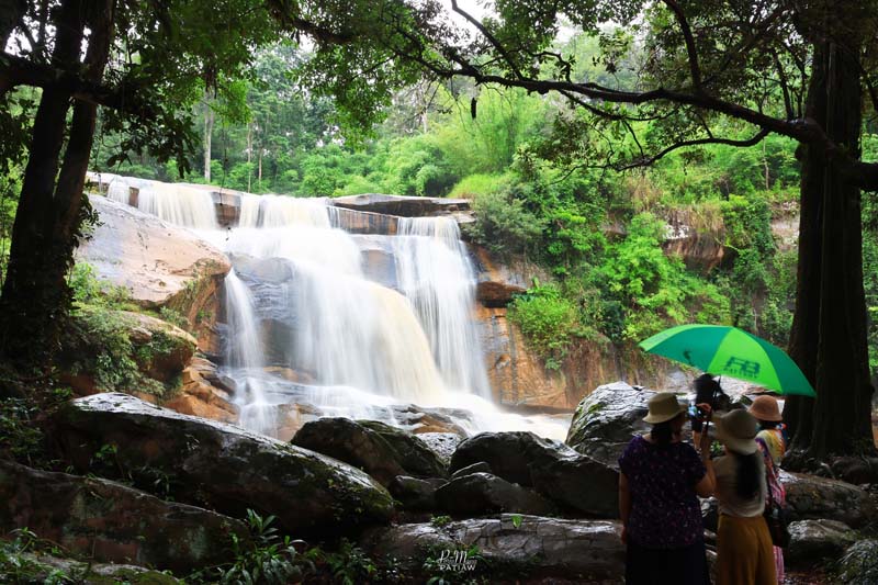 น้ำตกตาดเหือง