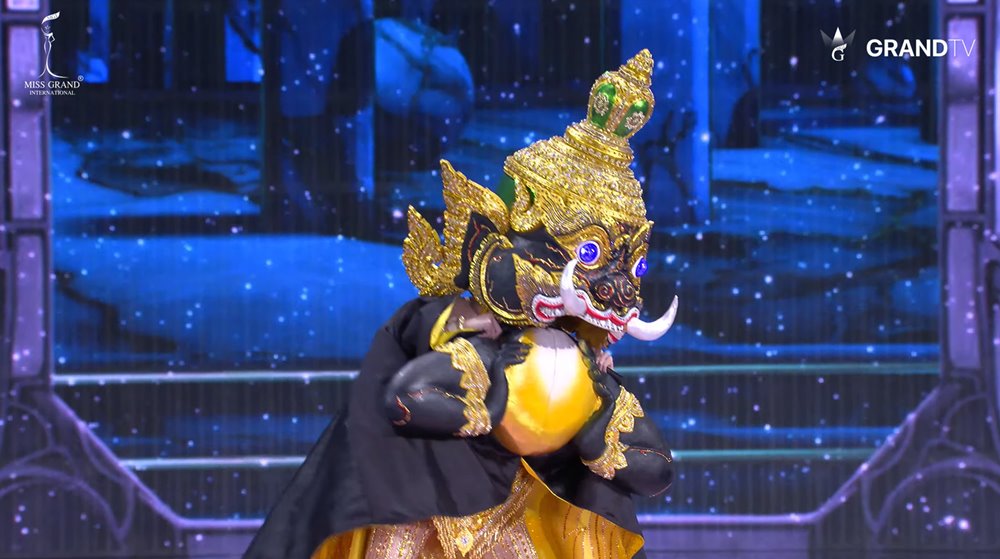 หลิน มาลิน กับชุด มนตราแห่งจันทรคราส ในการประกวดรอบชุดประจำชาติ Miss Grand International 2024