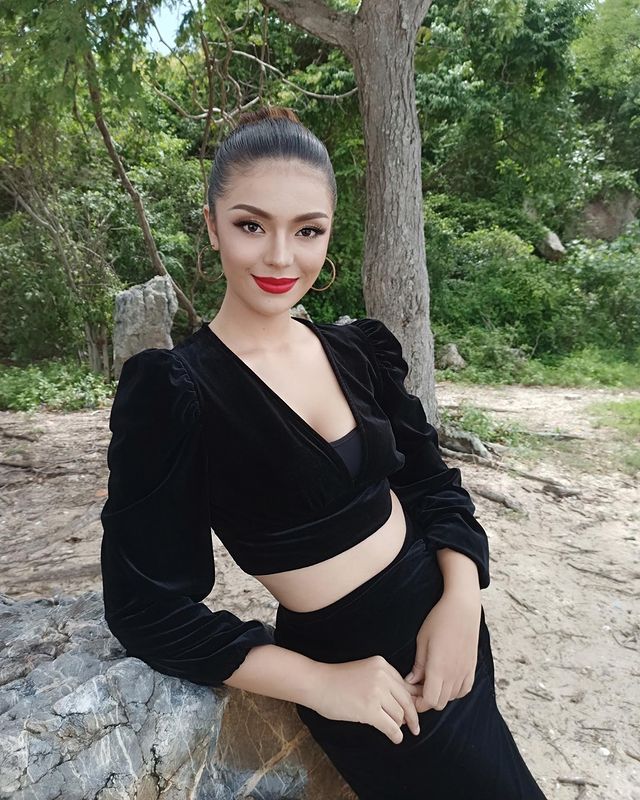 ทีน่า อซุนทีน่า