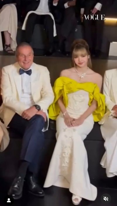 ลิซ่า ห่มเครื่องเพชร 5.52 กะรัต ร่วมงานเปิดตัว Bvlgari