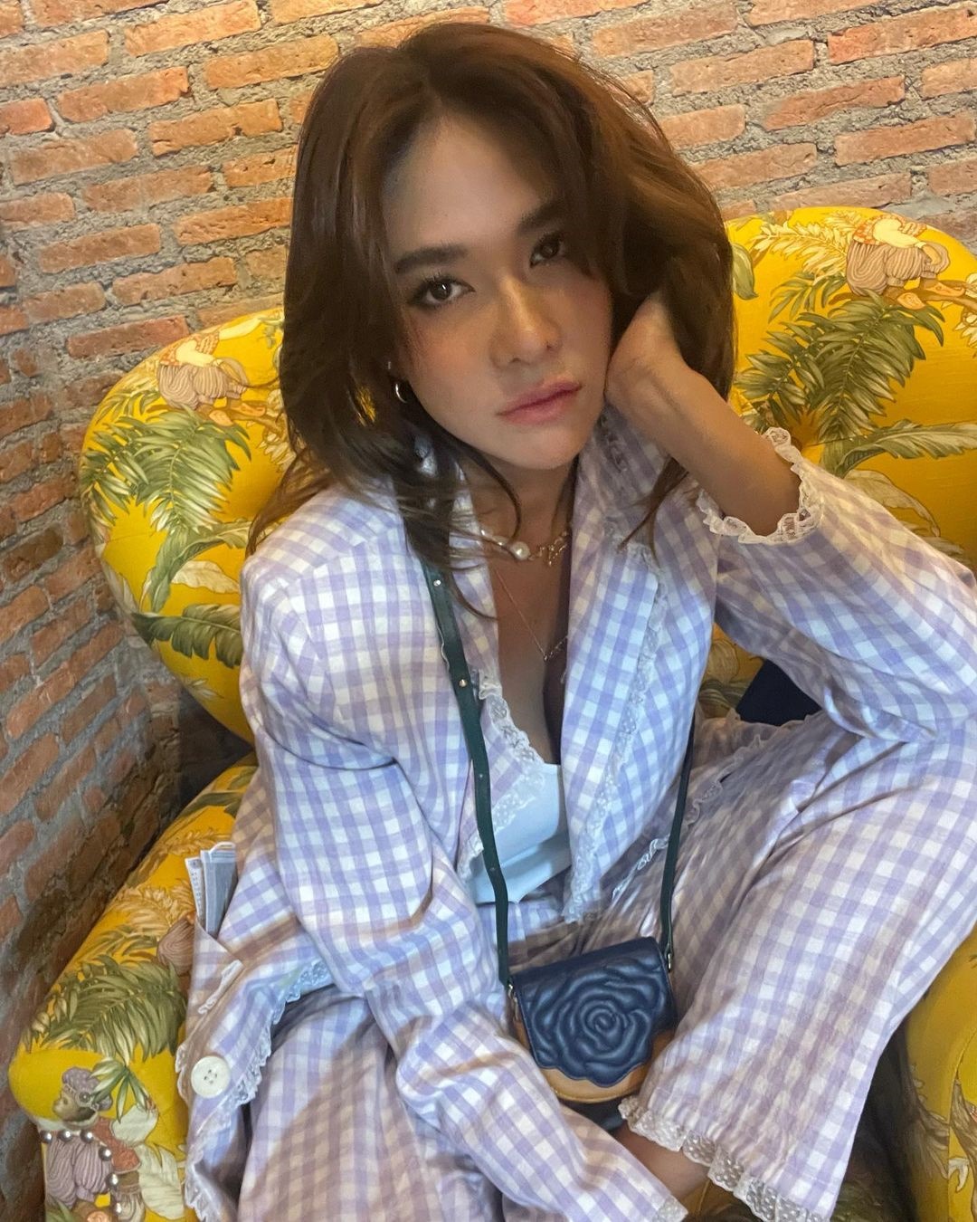 พลอย เฌอมาลย์