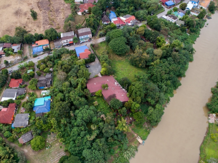 ลานนา คัมมันส์ ขายเฮือนริมน้ำ