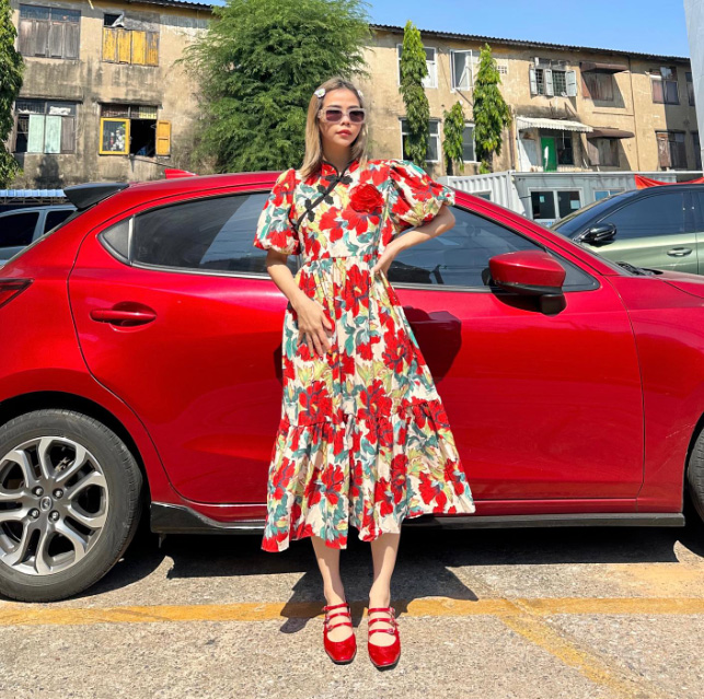 พลอย ชวพร ชุดตรุษจีน แฟชั่นดารา