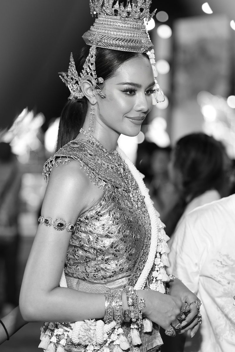 โอปอล สุชาตา