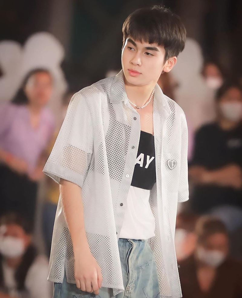 เจย์ กาญจน์โสภณ