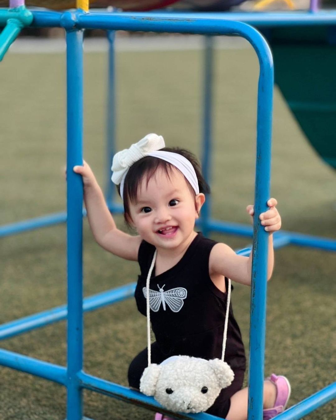 ลูกสาวต๊ะ บอยสเก๊าท์
