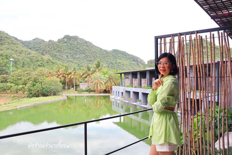 โรงแรมอวตาร มิราเคิลส์  