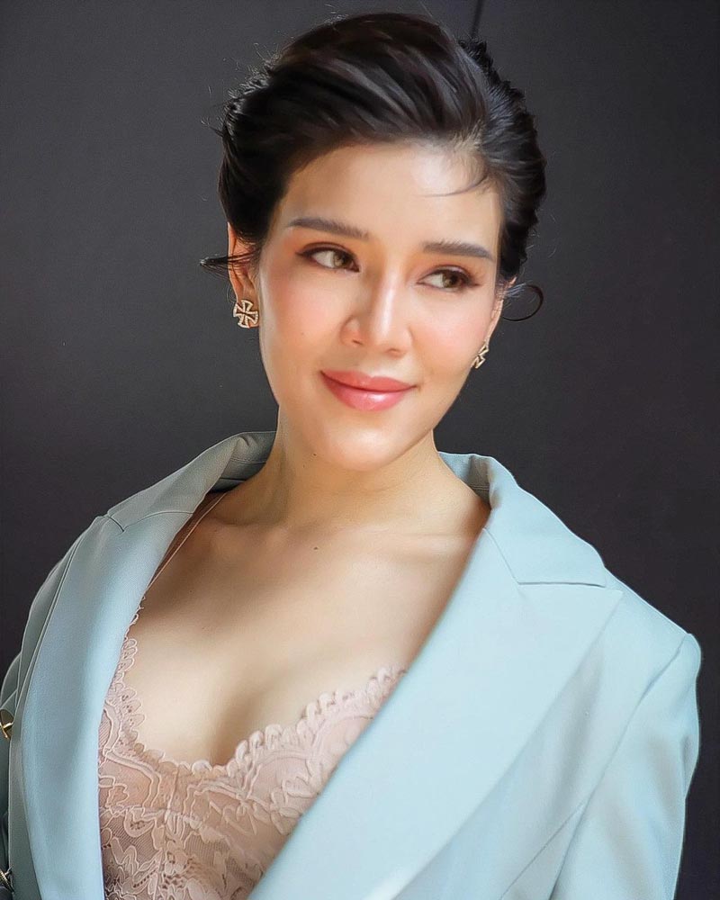 เดย์ ไทยเทเนี่ยม