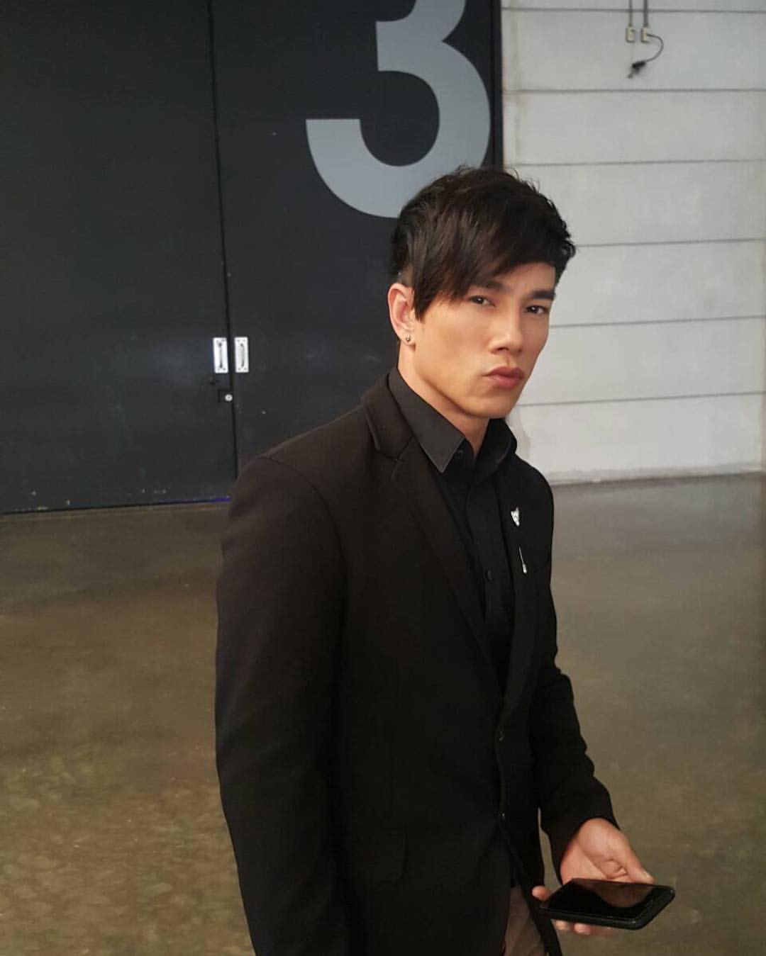 ต๊ะ บอยสเก๊าท์