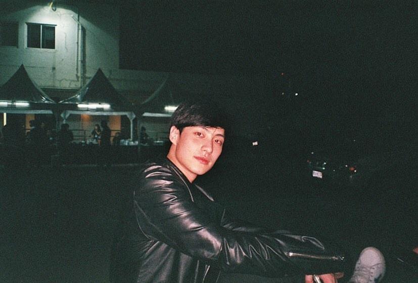 ครูหล่อ