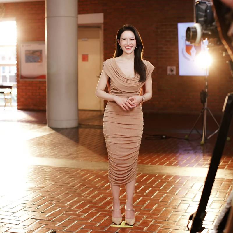 แอฟ ทักษอร และ นนกุล ชานน