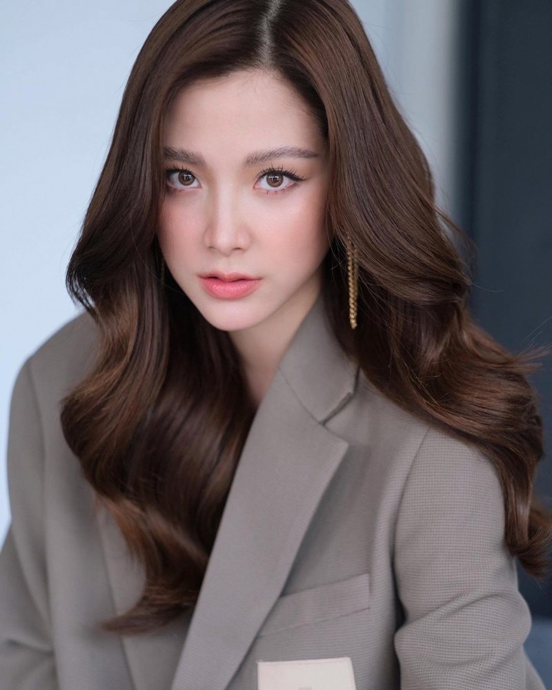 ใบเฟิร์น พิมพ์ชนก