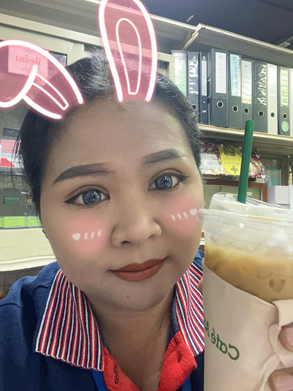 เจ๊ทรงหิว เน็ตไอดอล