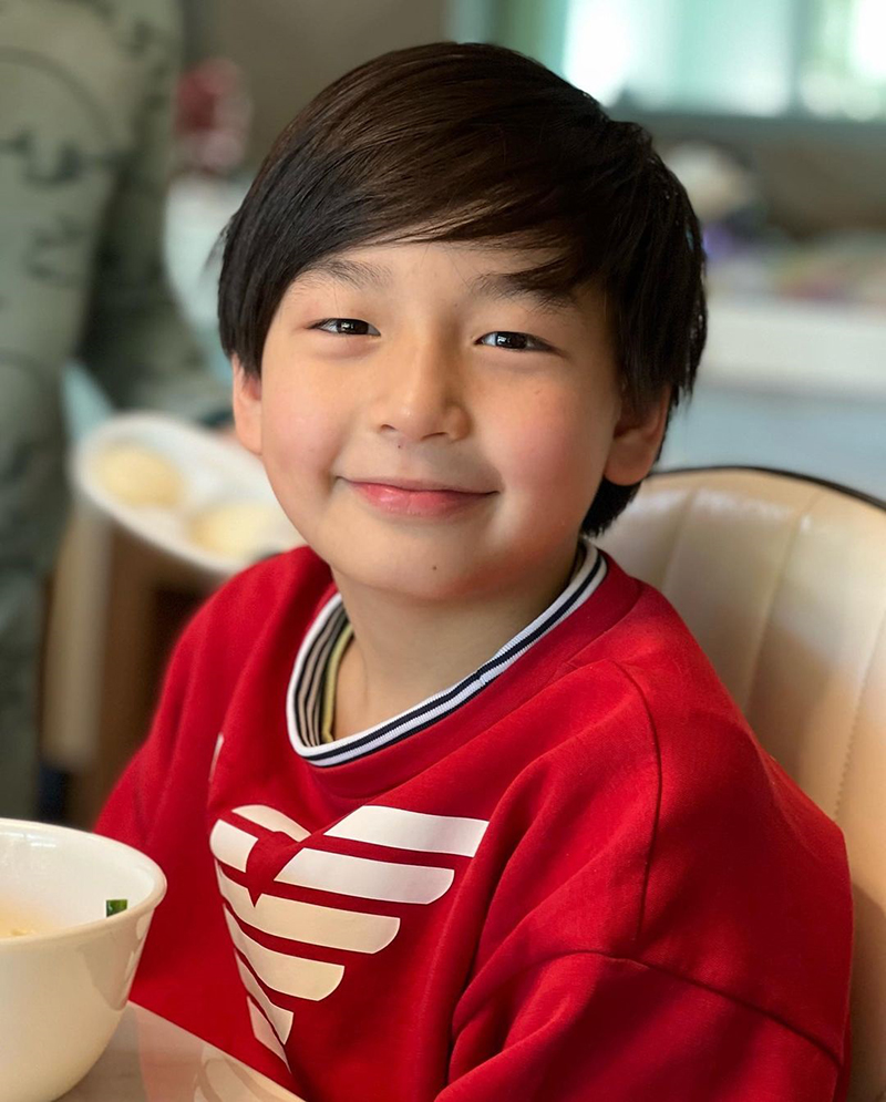 น้องชิโน่ ลูกชาย พลอย ชิดจันทร์