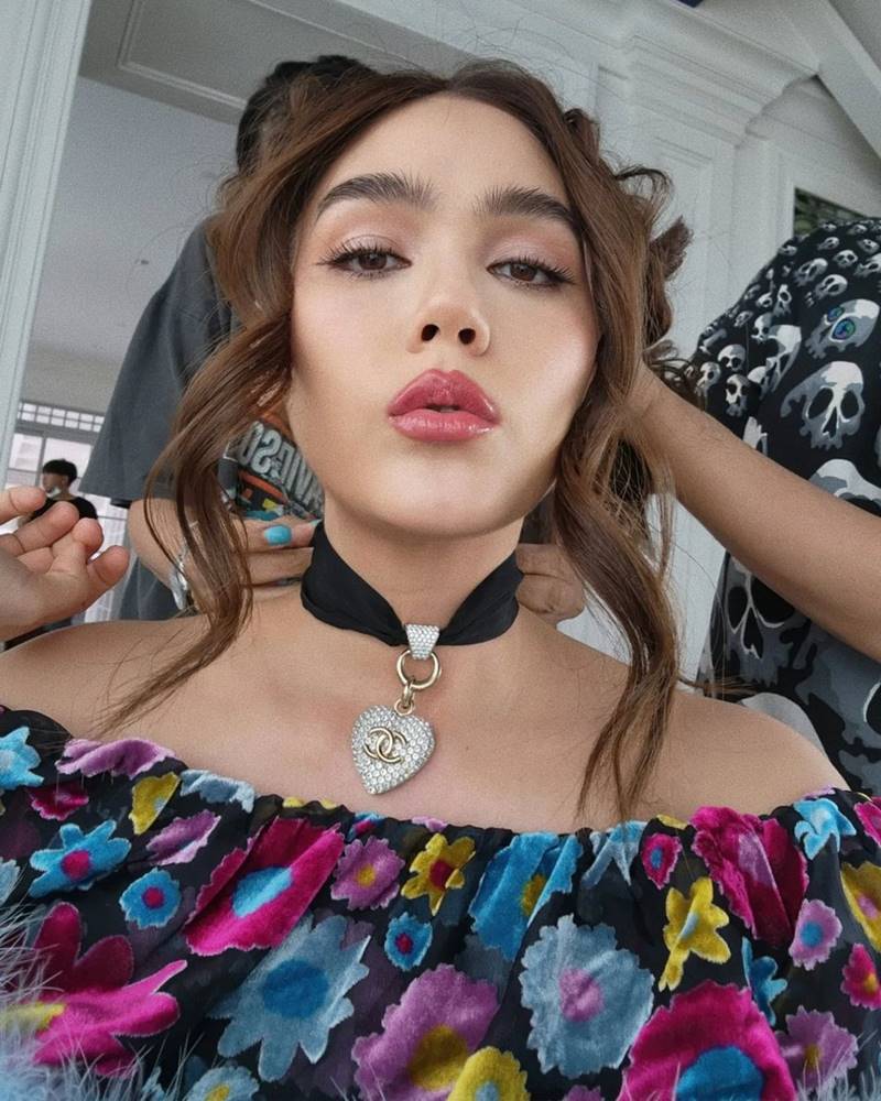 ชมพู่ อารยา