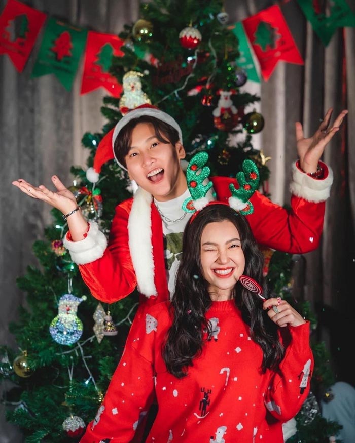 เบลล่า พลอย