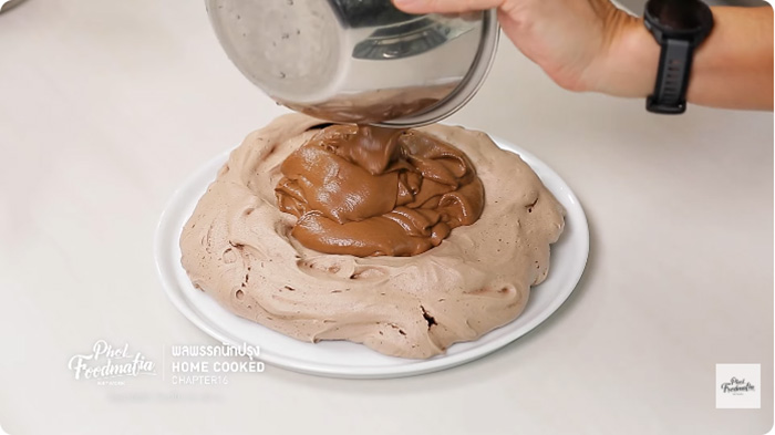 ครันชี่ช็อกโกแลตพัฟโลวา เค้กช็อกโกแลต สูตรขนม