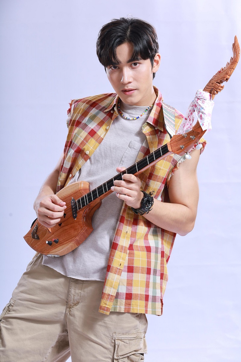 ผู้บ่าวสุดซ่าส์กะอีหล่าขาซิ่ง ละคร