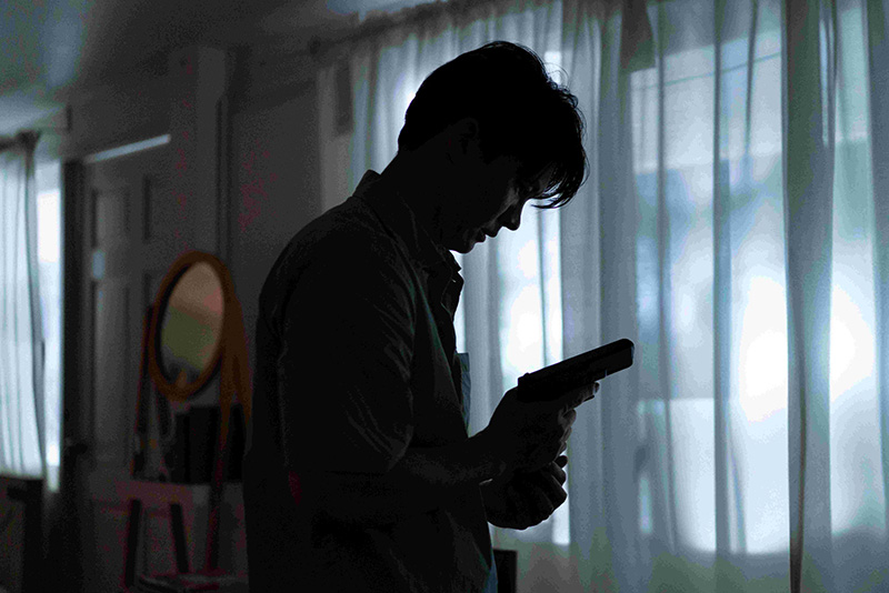 ลักกันวันตาย (Everybody Loves Me When I’m Dead) ภาพตัวอย่าง