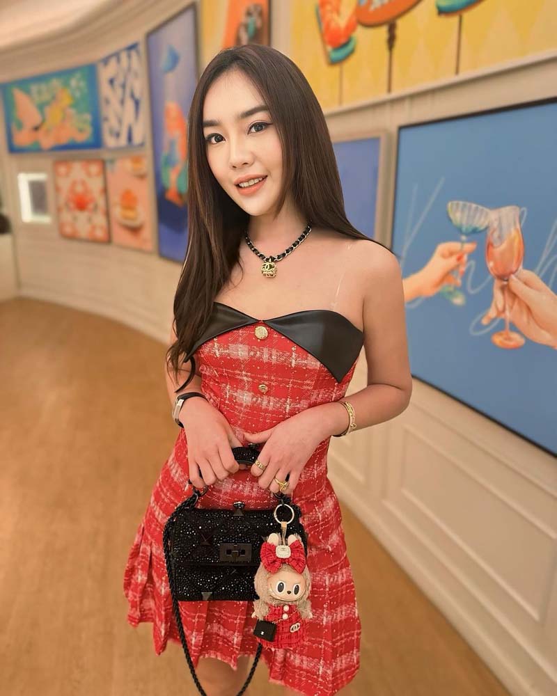 เส้นด้าย สอดอStyle