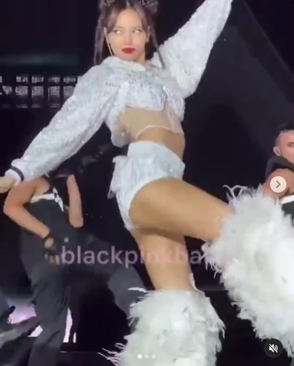 ลิซ่า BLACKPINK