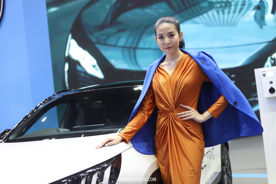 พริตตี้มอเตอร์โชว์