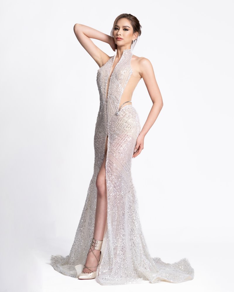 แอนนา เสืองามเอี่ยม