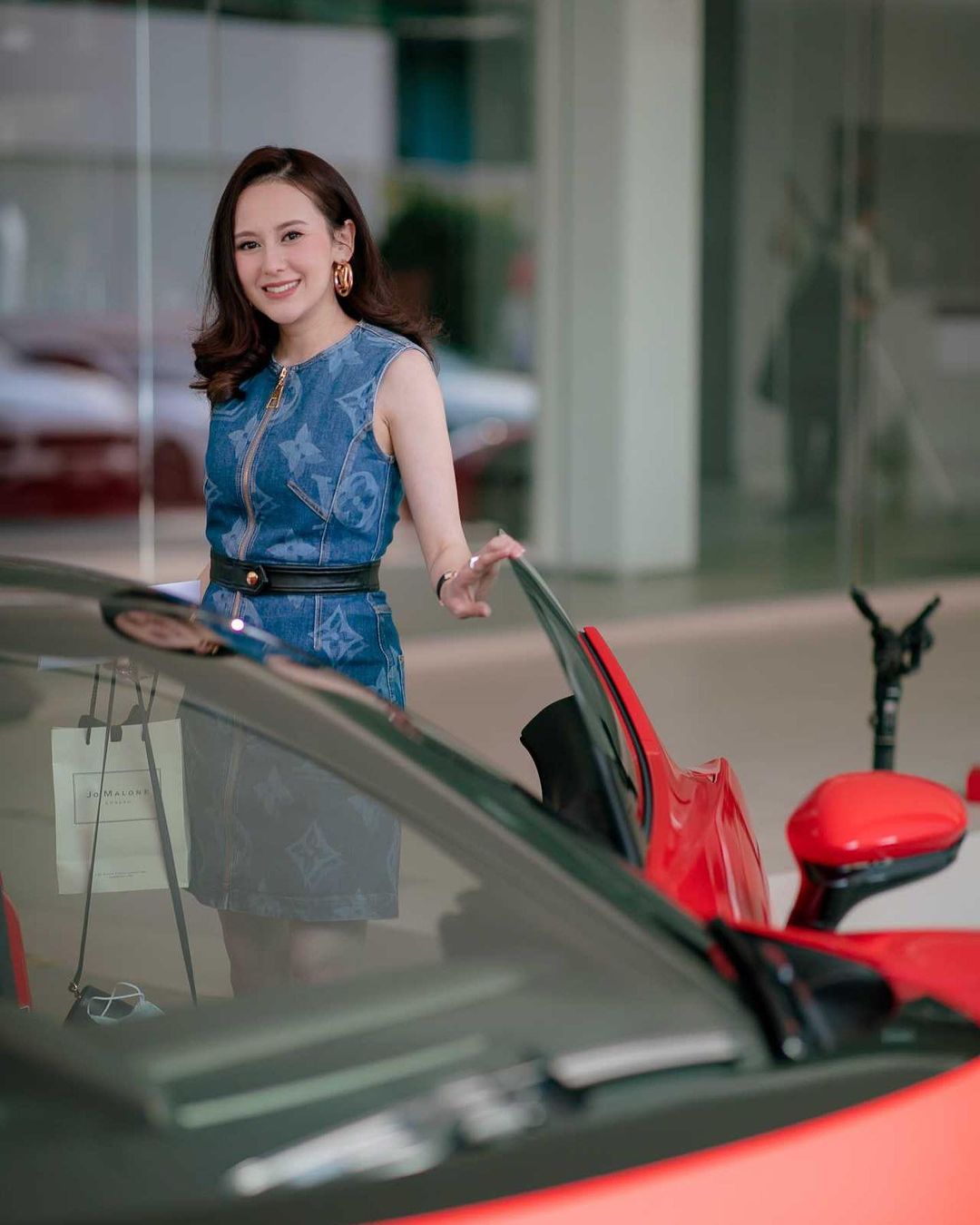 แยม ธมลพรรณ์ 