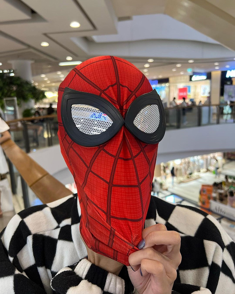 แพรวา ณิชาภัทร ใส่ชุดสไปเดอร์แมนไ