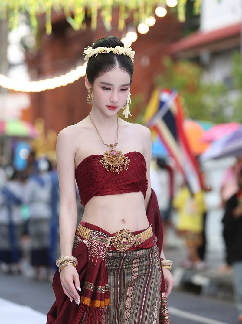 โยชิ รินรดา