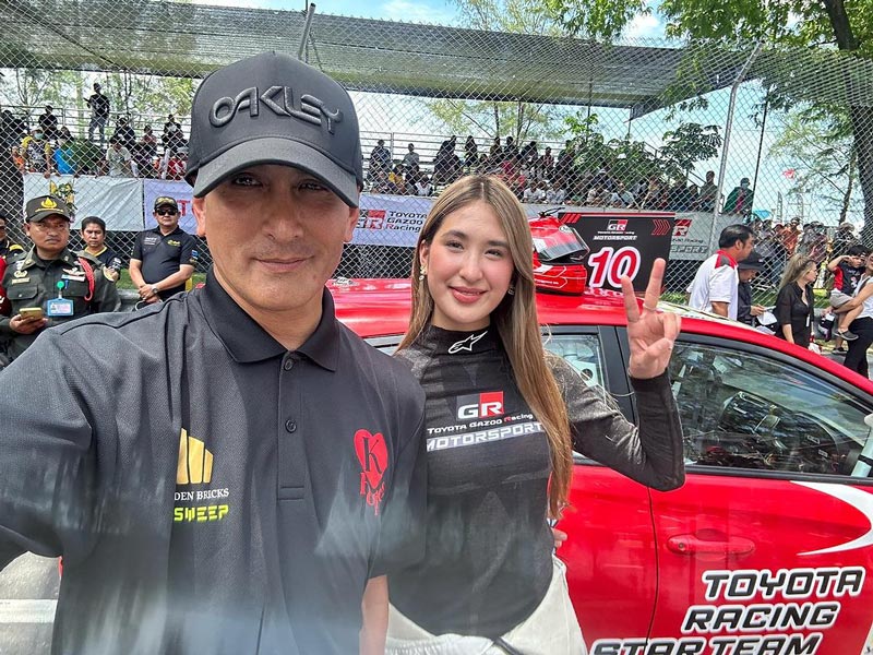 พีท ทองเจือ ครอบครัว