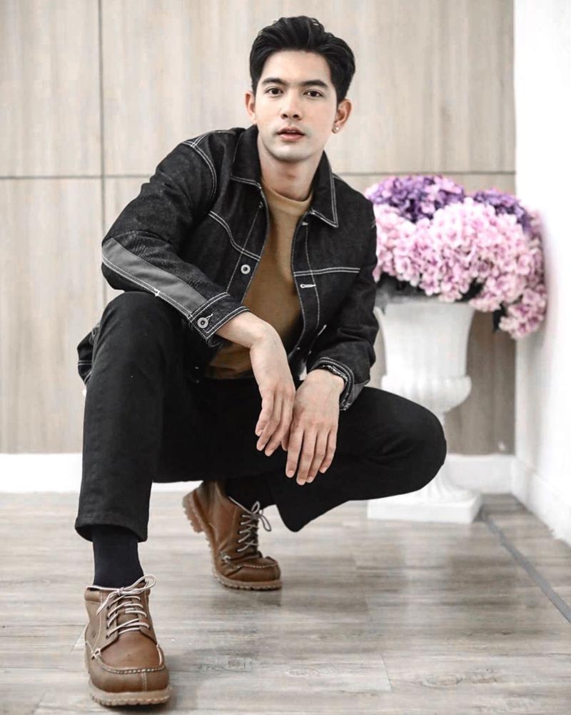 เข้ม หัสวีร์