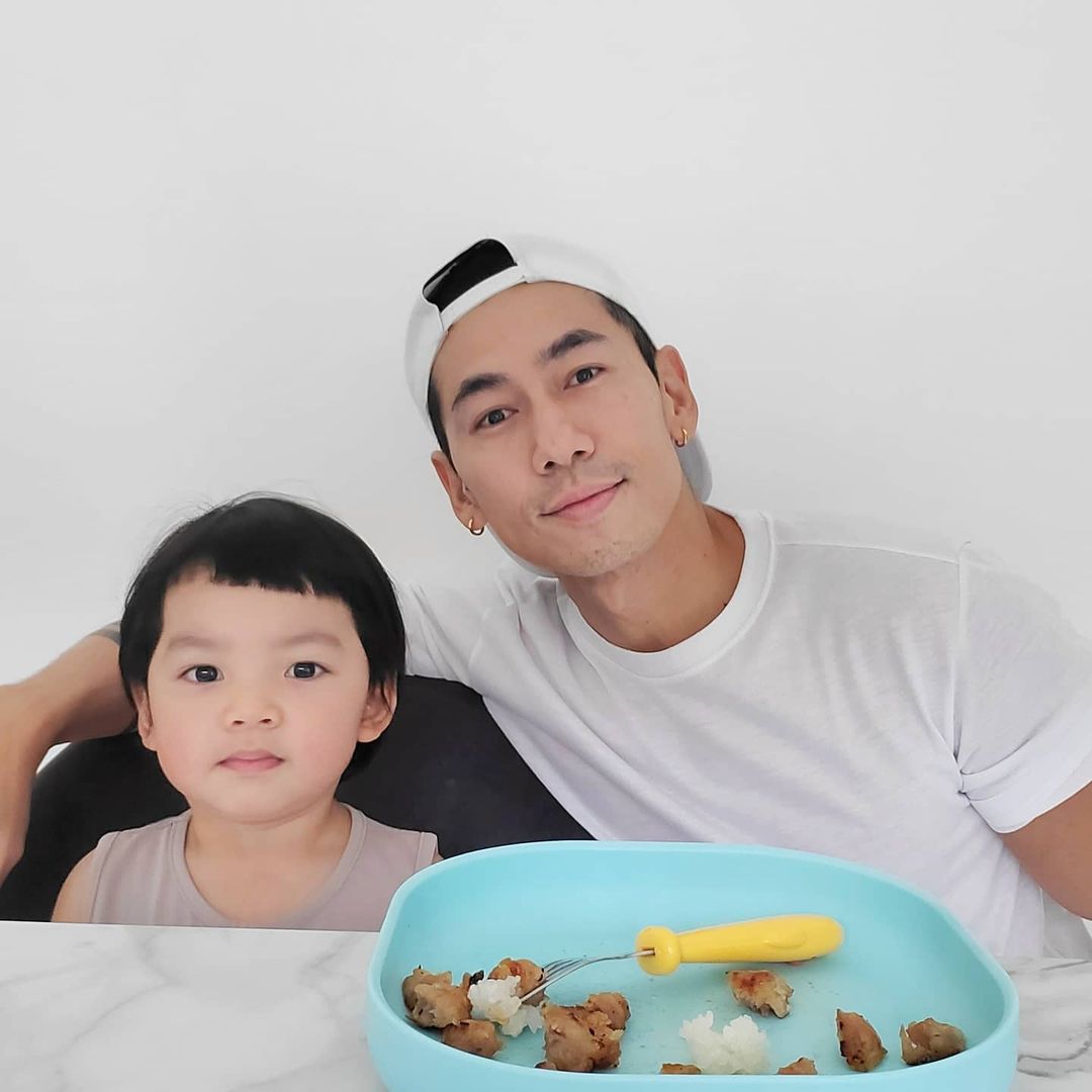 ดีเจเพชรจ้า