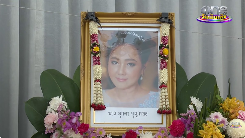 ภาพบรรยากาศงานศพ มุกดา บุญทอง คืนวันที่ 2 ยังไร้เงา กุญแจซอล