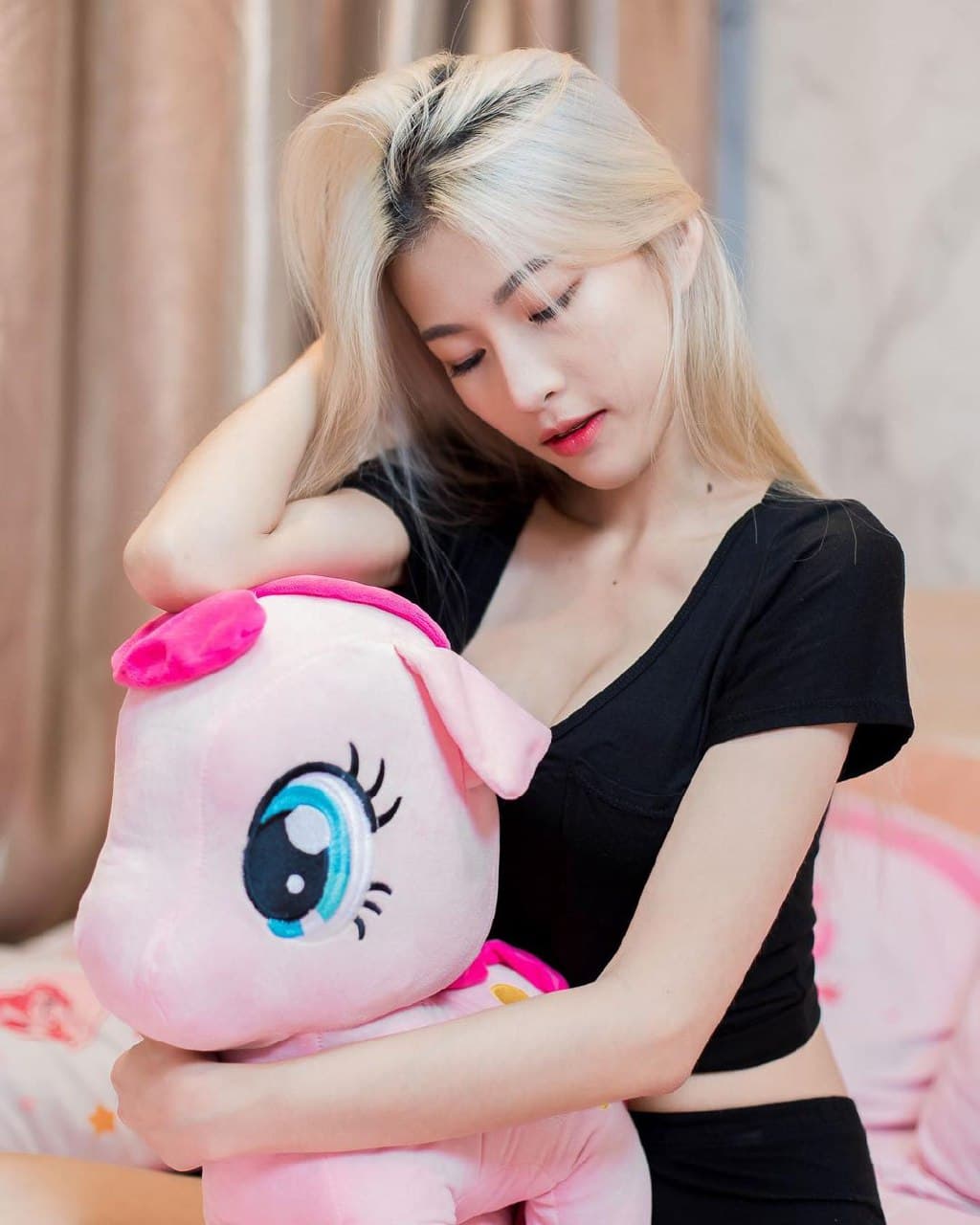 ลีน่า นลินนา